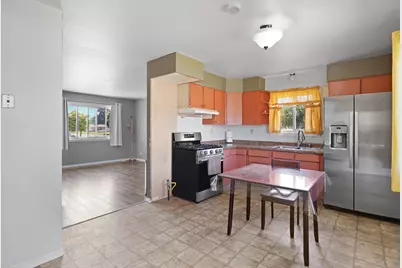 8456  17th Ave, Kenosha, WI 53143 - Photo 1