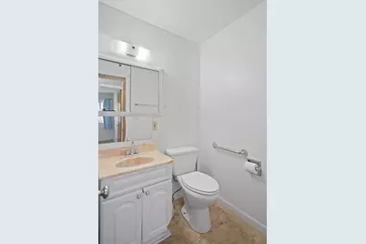 8456  17th Ave, Kenosha, WI 53143 - Photo 11