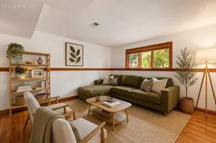 1551 W Goldcrest Ave, Milwaukee, WI 53221 - Photo 15
