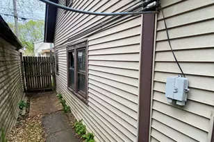 4609 N 37th St, Milwaukee, WI 53209 - Photo 3