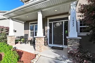 1433 Isabel Ln, Burlington, WI 53105 - Photo 3