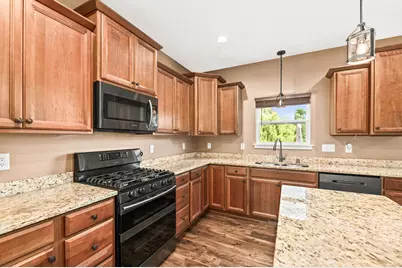 1433  Isabel Ln, Burlington, WI 53105 - Photo 13