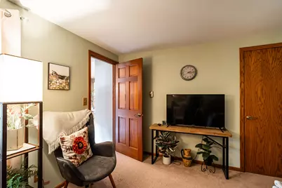 3278 S Acredale Ct, New Berlin, WI 53151 - Photo 23