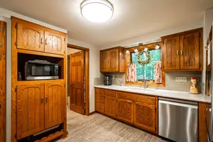 3278 S Acredale Ct, New Berlin, WI 53151 - Photo 13