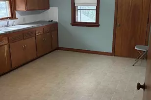 4329 S 47th St, Greenfield, WI 53220 - Photo 11