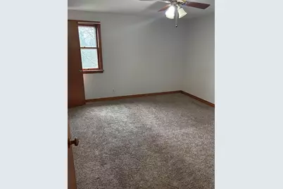 4329 S 47th St #4331, Greenfield, WI 53220 - Photo 13