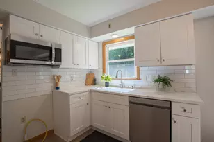 8154 N 67th St, Brown Deer, WI 53223 - Photo 9