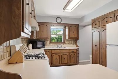 11610  Sunnybrook Rd, Franklin, WI 53132 - Photo 11