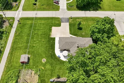 11610 W Sunnybrook Rd, Franklin, WI 53132 - Photo 31