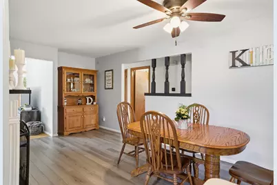 11610  Sunnybrook Rd, Franklin, WI 53132 - Photo 7