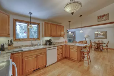 S43W36805  Laak Ln, Ottawa, WI 53118 - Photo 9