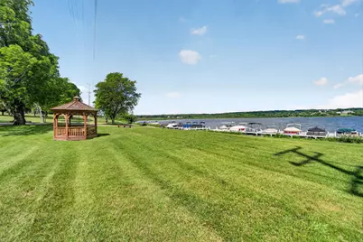 33  Lausanne Ct #33-06, Geneva, WI 53147 - Photo 21