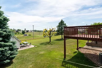 915  Rose St, Cashton, WI 54619 - Photo 5