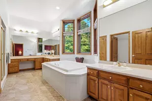 W291S5279 Ridgefield Rd, Genesee, WI 53189 - Photo 21