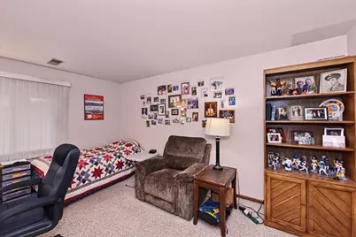 2101 W Good Hope Rd #111, Glendale, WI 53209 - Photo 19