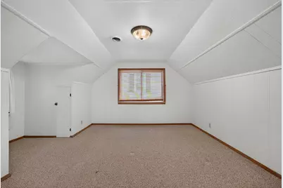 9020 W Vincent Pl, West Allis, WI 53214 - Photo 21
