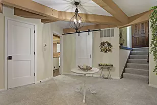 880 Windsor Dr, Fontana, WI 53125 - Photo 9