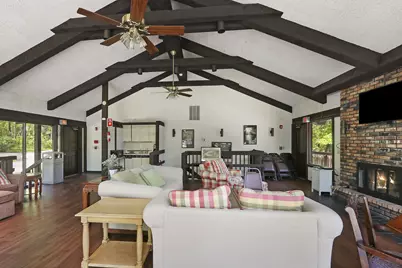 880  Windsor Dr #J3, Fontana, WI 53125 - Photo 33