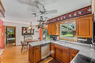 632 Highland Dr, Richfield, WI 53017 - Photo 7