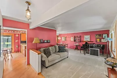 632  Highland Dr, Richfield, WI 53017 - Photo 5