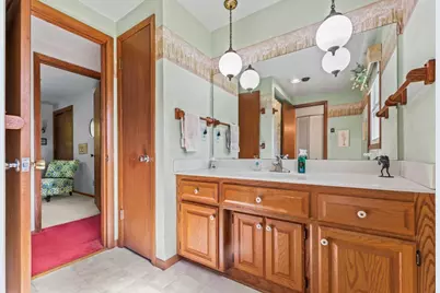 632  Highland Dr, Richfield, WI 53017 - Photo 23