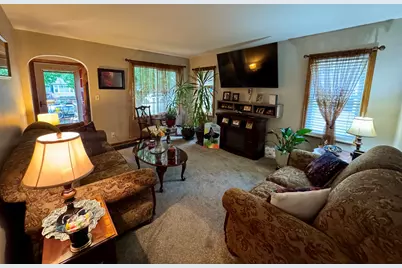 4012  Taft Rd, Kenosha, WI 53142 - Photo 3