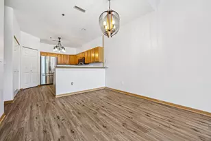 2428 Fox River Pkwy, Waukesha, WI 53189 - Photo 7