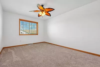 2428  Fox River Pkwy #Unit L, Waukesha, WI 53189 - Photo 21