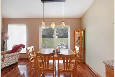 1100 E Keri Ln, Oak Creek, WI 53154 - Photo 11