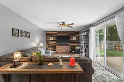 924  Marquette Rd, Hartland, WI 53029 - Photo 7