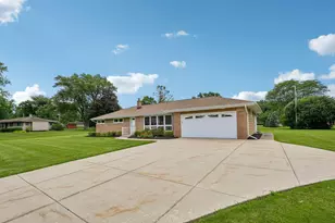 4541 S Clearwater Pl, New Berlin, WI 53151 - Photo 43