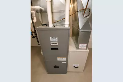 2310  Hamilton St, Manitowoc, WI 54220 - Photo 23