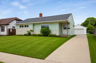 2310 Hamilton St, Manitowoc, WI 54220 - Photo 27