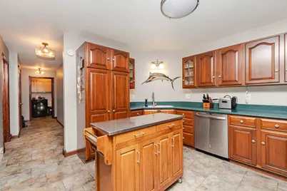 438  River Bluff Cir, Oconomowoc, WI 53066 - Photo 17