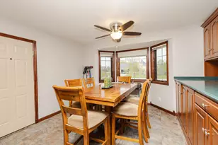 438 River Bluff Cir, Oconomowoc, WI 53066 - Photo 21