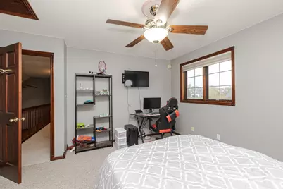 438  River Bluff Cir, Oconomowoc, WI 53066 - Photo 47