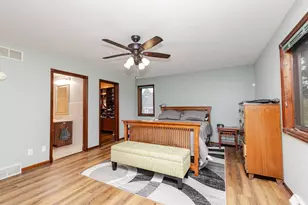 438 River Bluff Cir, Oconomowoc, WI 53066 - Photo 29