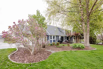 438  River Bluff Cir, Oconomowoc, WI 53066 - Photo 65