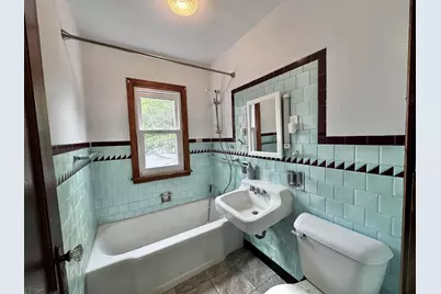 536 W Racine St, Jefferson, WI 53549 - Photo 9