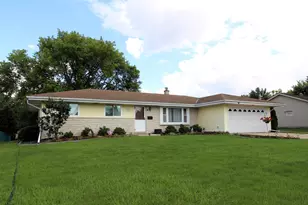 W174N9446 Joper Rd, Menomonee Falls, WI 53051 - Photo 31