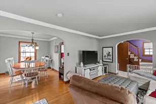 2336 S 67th St, West Allis, WI 53219 - Photo 7