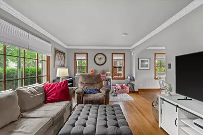 2336 S 67th St, West Allis, WI 53219 - Photo 5