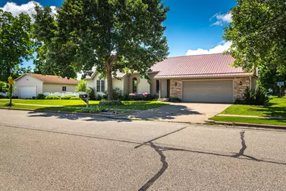 735  Daffodil St, West Salem, WI 54669 - Photo 31