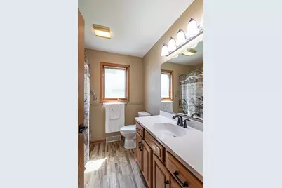 735  Daffodil St, West Salem, WI 54669 - Photo 19