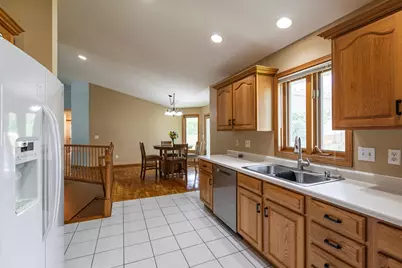735  Daffodil St, West Salem, WI 54669 - Photo 9