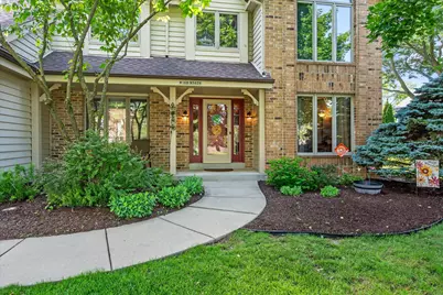 W168N5039  Stonefield Rd, Menomonee Falls, WI 53051 - Photo 3