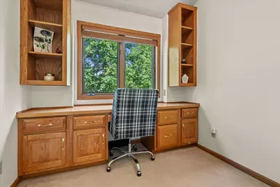 W168N5039  Stonefield Rd, Menomonee Falls, WI 53051 - Photo 21