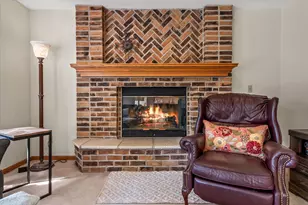W168N5039 Stonefield Rd, Menomonee Falls, WI 53051 - Photo 7