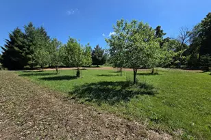 W985 Fur Farm Rd, New Holstein, WI 53061 - Photo 37