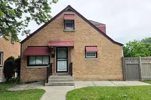 4606 N Sherman Blvd, Milwaukee, WI 53209 - Photo 1